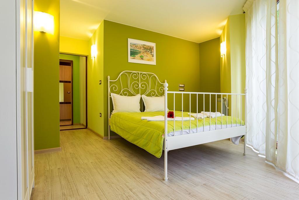 ApartHotel Prostor Kavarna Exteriér fotografie